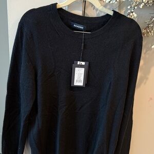 NAADAM Classic Black Cashmere Sweater